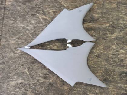 Накладка на стойку кузова MCV30