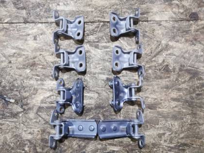 Петля двери J210G