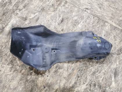 Защита горловины топливного бака RE4