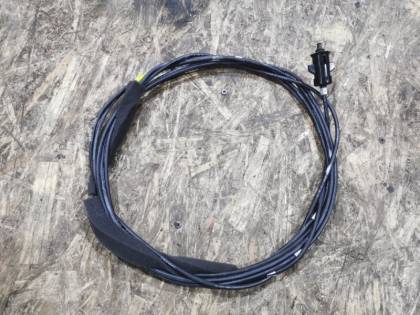 Трос лючка топливного бака RE4