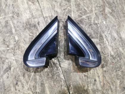 Уголок двери RE4