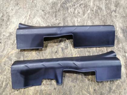 Накладка на порог салона CW6W