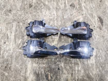 Ручка двери внутренняя CW6W