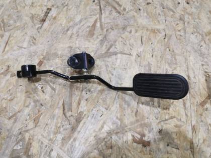 Педаль газа MCU15