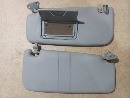 Козырек солнцезащитный CU5W