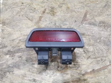 Стоп-сигнал салонный SXM10