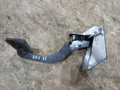 Педаль тормоза RA6