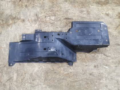 Защита днища кузова RE4