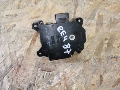 Сервопривод заслонок печки RE4