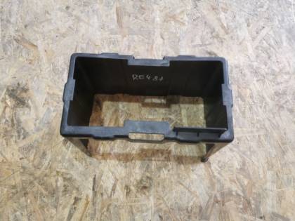 Короб аккумулятора RE4