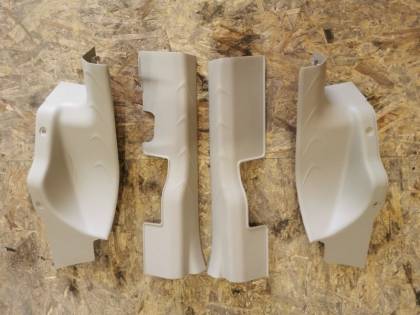 Накладка на порог салона CW6W