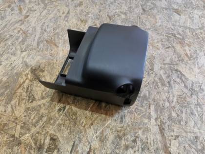 Кожух рулевой колонки CW6W