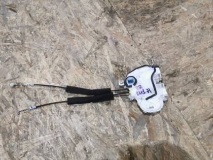 Замок двери CU1