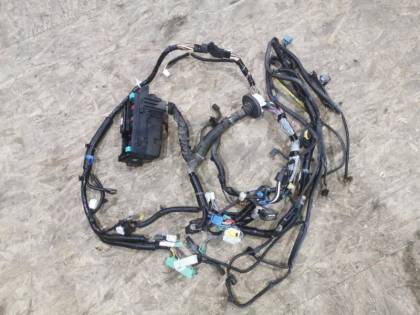 Проводка под капот CU1
