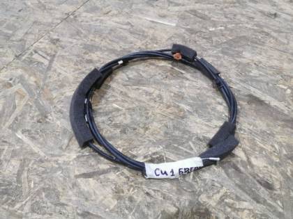 Трос замка багажника CU1