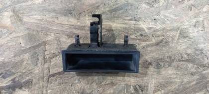 Ручка двери багажника PNT30