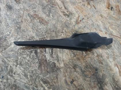 Уголок Решетки под дворники AGL10