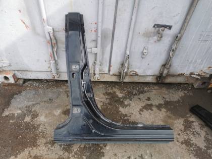 Стойка кузова PNT30