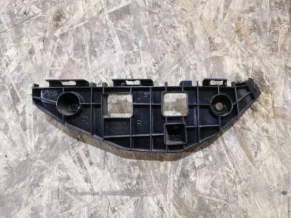 Крепление бампера AGL10