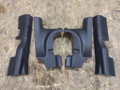 Накладка на порог салона GA3W