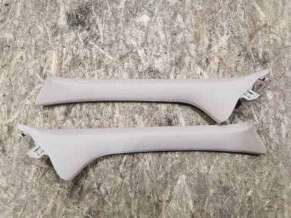 Накладка на стойку кузова SXM10