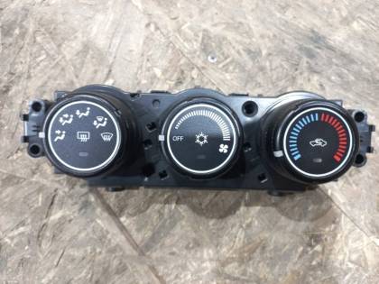 Блок управления климат-контролем GA3W