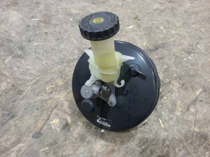 Главный тормозной цилиндр GA3W