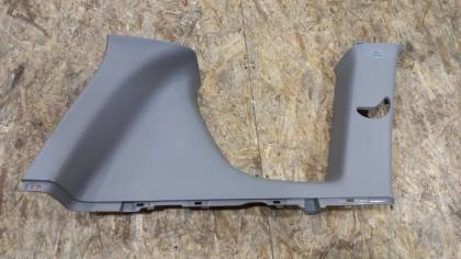 Обшивка багажника верхняя ACA33