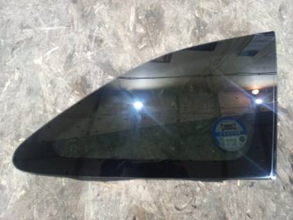 Форточка багажника VM4