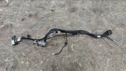 Клемма аккумулятора VM4