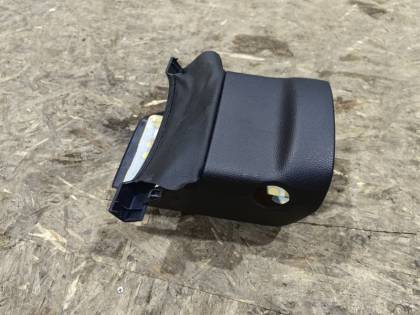 Кожух рулевой колонки 5NCTH