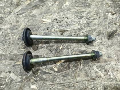 Болт редуктора NF15