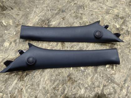 Накладка на стойку кузова NF15