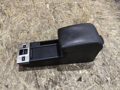 Подлокотник VM4