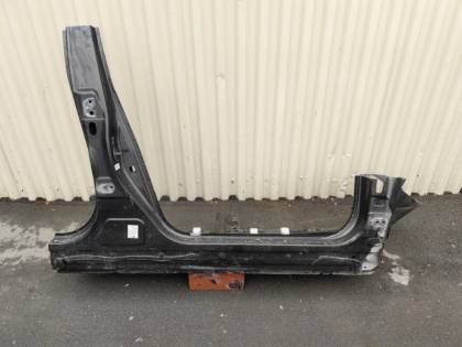 Стойка кузова NF15