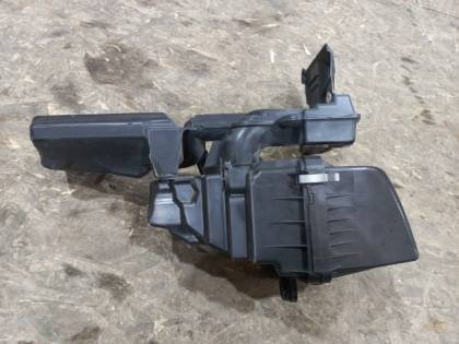 Корпус воздушного фильтра BM6FJ