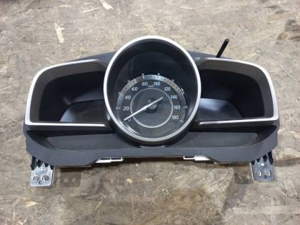 Щиток приборов BM6FJ