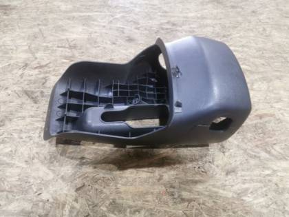 Кожух рулевой колонки ZZE124