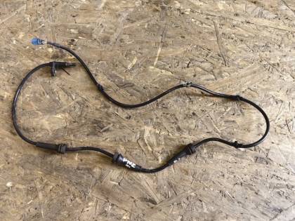 Датчик ABS PNZ51