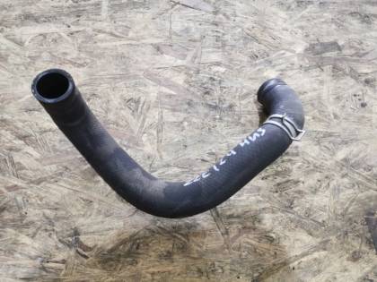 Патрубок радиатора нижний ZZE124