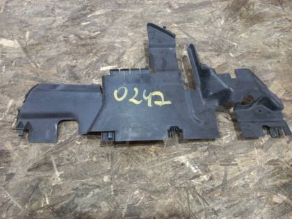 Дефлектор радиатора PNZ51