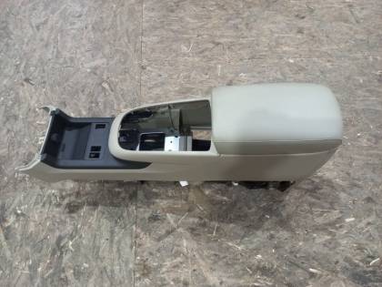 Бардачок между сиденьями PNZ51