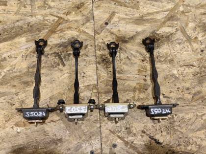 Ограничитель двери S50