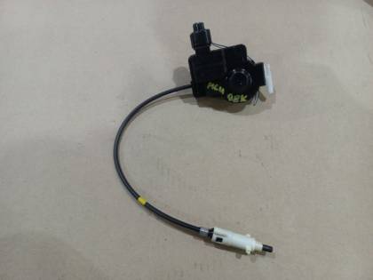 Замок лючка бензобака MCU35