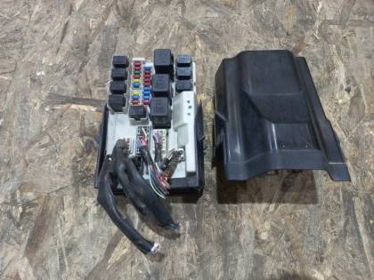 Блок предохранителей S50