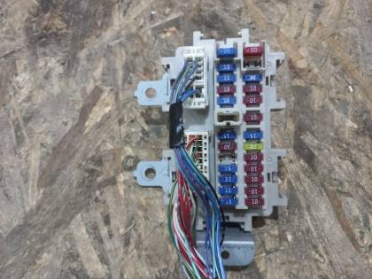 Блок предохранителей S50