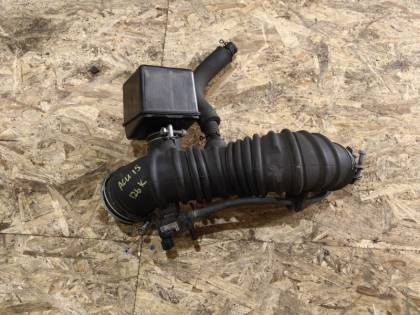 Патрубок воздушного фильтра ACU15