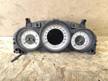Щиток приборов 204048