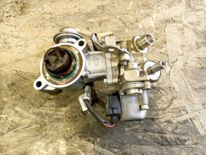 Топливный насос высокого давления 204048