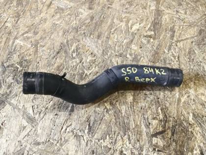 Патрубок радиатора верхний S50